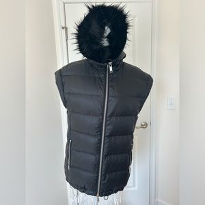 Michael Kors vest, size M, front zippered, black, removable hood/removable fur